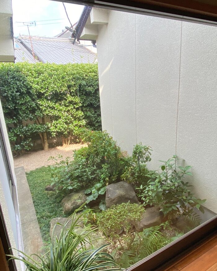 HARU工房いちまる|大分県内の戸建て住宅向け防犯対策。2026年最新の建築フィルム技術で「5分の壁」を作り、侵入窃盗の約7割を諦めさせる。不動産の防犯性能を高めるリフォーム。